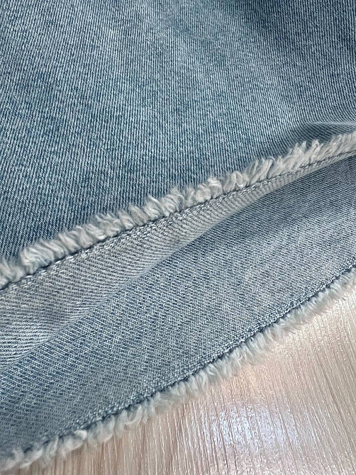 Шорты женские джинсовые It’s Basic 4015 средней длины с бахромой голубые, голубой, 40, 40, 84 см, 115 см Киев - изображение 6