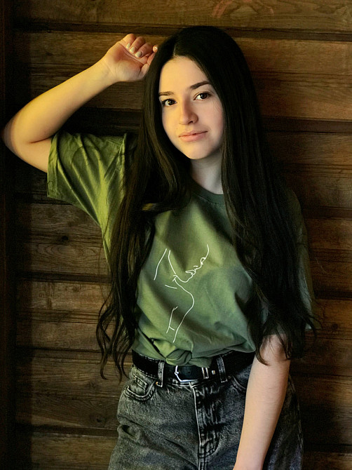 Женская футболка Oversize с Арт принтом. Черновцы - изображение 1