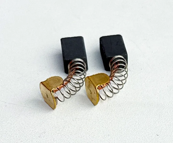 Щетки 6х8х13 Ferm пружина Полтава - фото 1