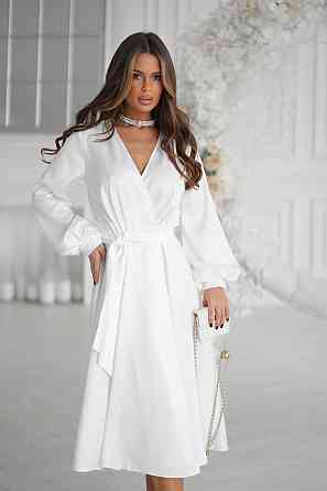 Жіноча сукня з запахом, з атласу Одеса