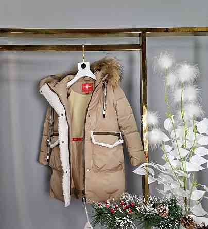 Детская бежевая зимняя куртка пальто на девочку с натуральным мехом 104,110 Николаев