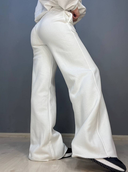 Костюм жіночий Quzen 472-388 пілот блискавка брюки палаццо широкі фліс білий, білий, S Київ - фото 20