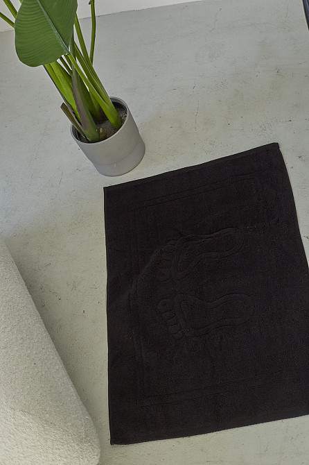 Махровий рушник Ideal Textile для ніг 50х70 килимок чорний 700 г/м2 (56860780) Чернівці - фото 4
