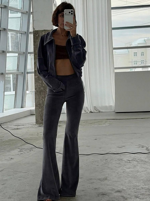 Женский стильный повседневный велюровый костюм Графит, 42/44 Одесса - изображение 1