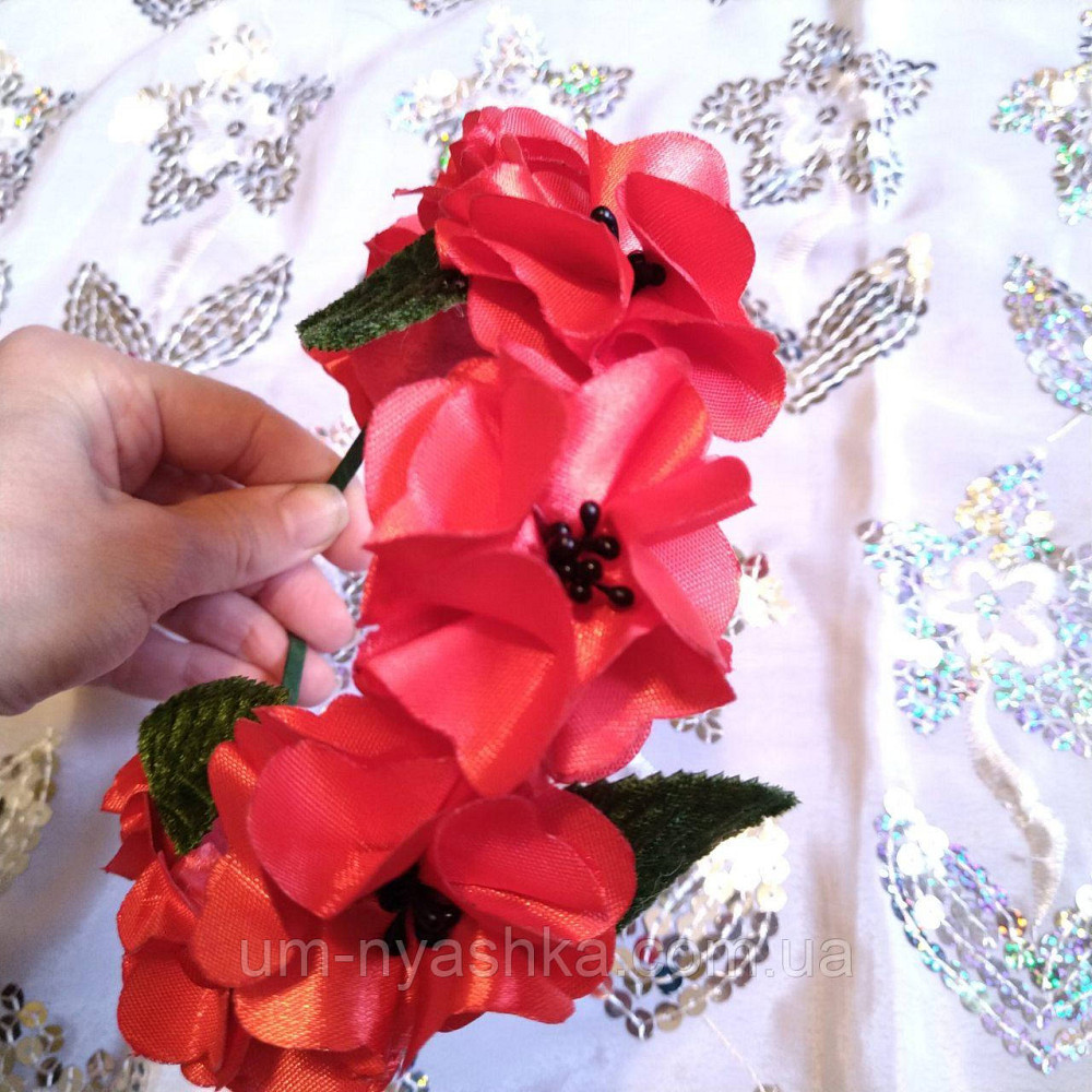 Венок в украинском стиле 