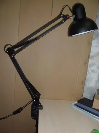 Настольная лампа для мастера маникюра на струбцине E 27 Max 60 Вт.  Черная Киев