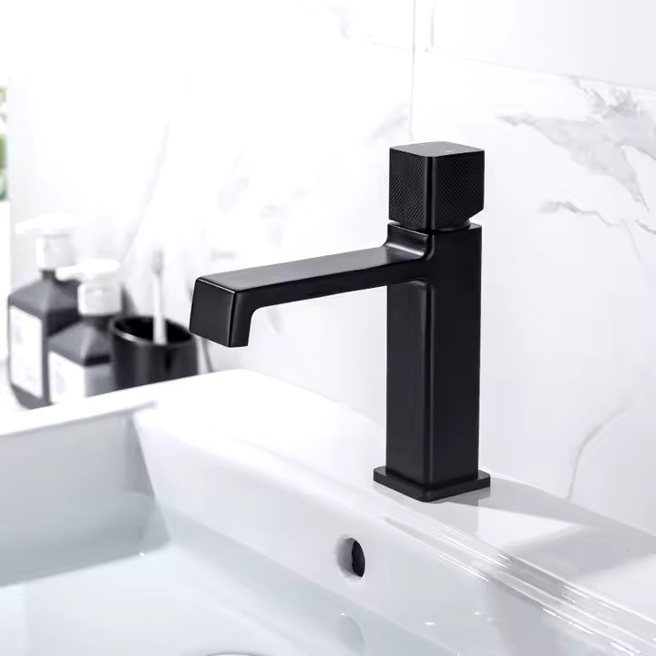 Смеситель для умывальника, раковины из латуни дизайнерский, однорычажный цвет черный Каменец-Подольский - изображение 4