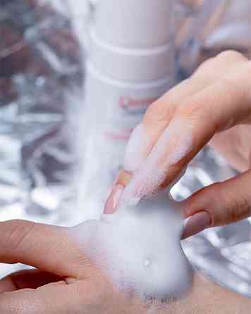 Универсальный мусс для очищения COMFORT CLEANSING MOUSSE DERMA SERIES 150 мл Днепр