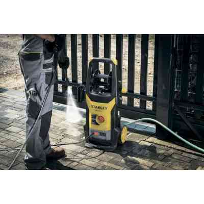 Мойка высокого давления Stanley 2.2 кВт, 160 бар, шланг 8 м (SXPW22DSS-E) Винница