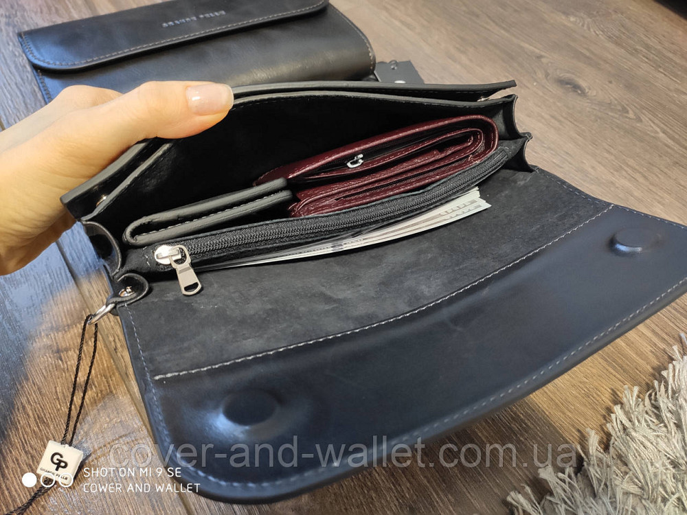 Стильний шкіряний чоловічий клатч на магнітах чорного кольору Grande Pelle Practico 704410 Київ - фото 7
