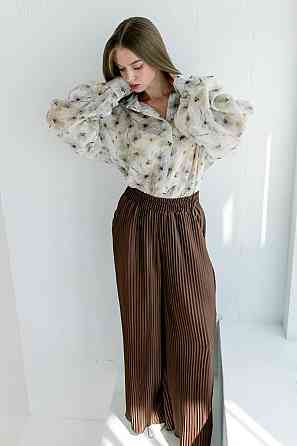 Женский романтичный костюм двойка: рубашка и плиссированные брюки дабл шелк армани + тенсел Одесса