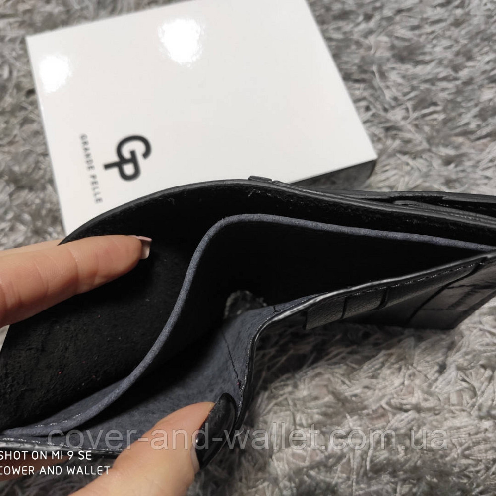 Красивий чорний чоловічий гаманець на магнітах Grande Pelle Lettera Київ - фото 6