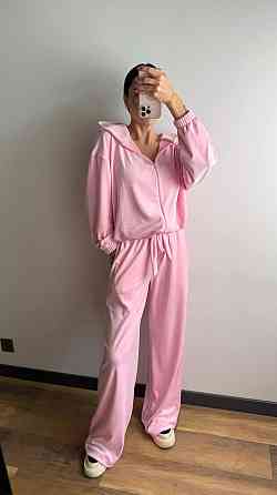 Жіночий стильний костюм трійка: кофта топ і штани велюр плюш Одеса