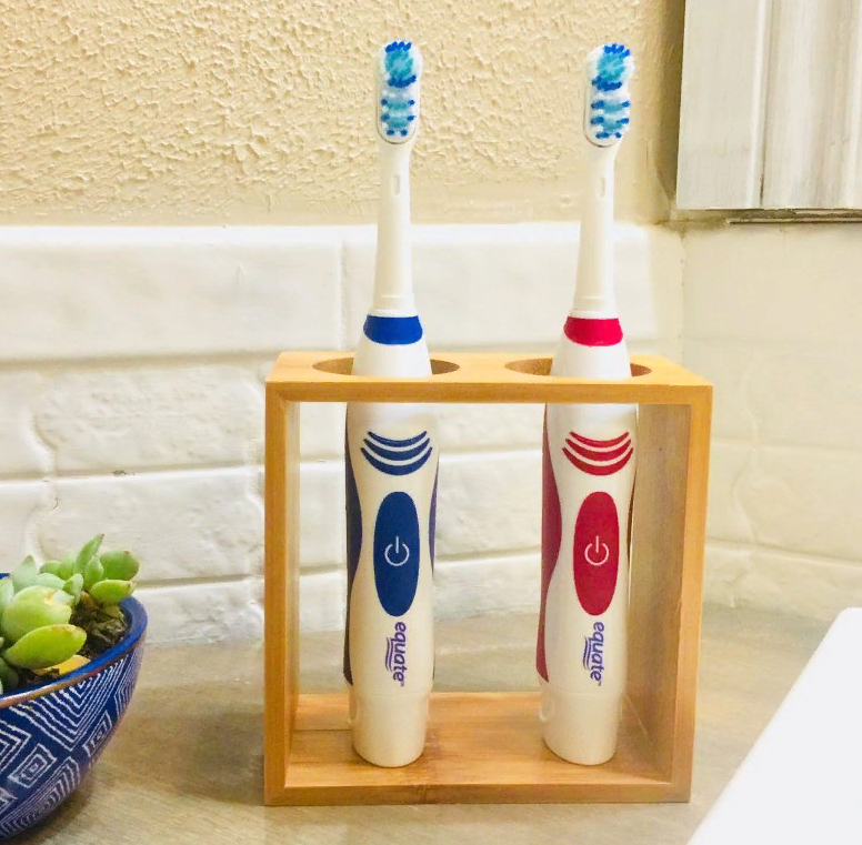 Органайзер для зубных щёток 