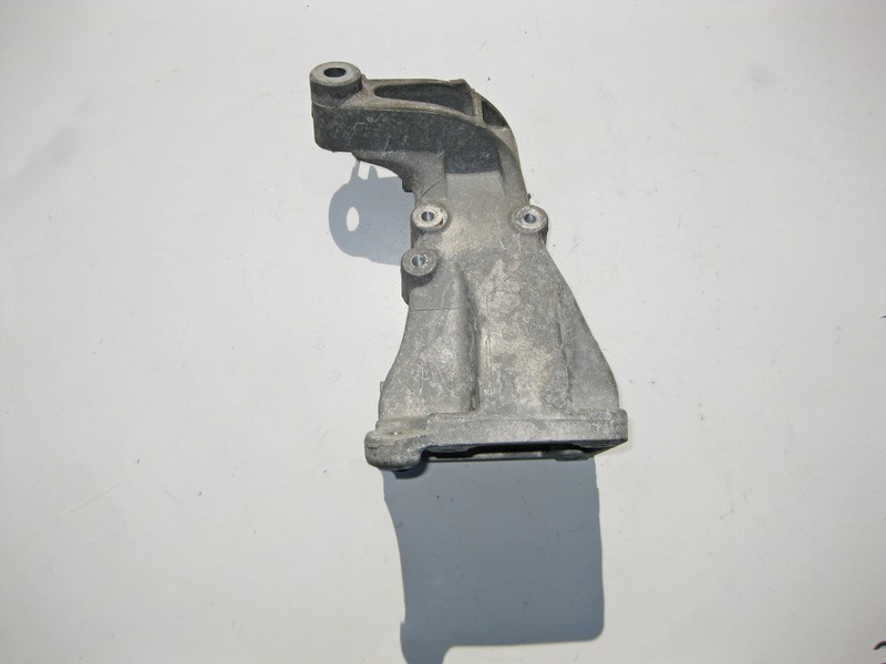 Mercedes-Benz  A2722232304 Кронштейн опори двигуна лівий M272 V6 3.0 3.5л E-Class W211 4matic Одесса - изображение 3