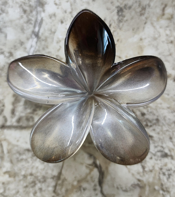 Заколка-крабік квітка 8 см Коричневий Смела - изображение 1