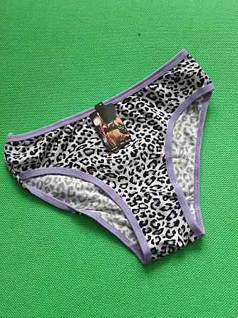 Жіночі труси 44 розмір (стегна до 94см), з принтом сердечка Київ