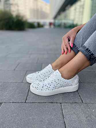 Olli Кеди жіночі OLLI T-65-21600 білі (весна-літо, шкіра натуральна) (3380) лише 36р. Коломия