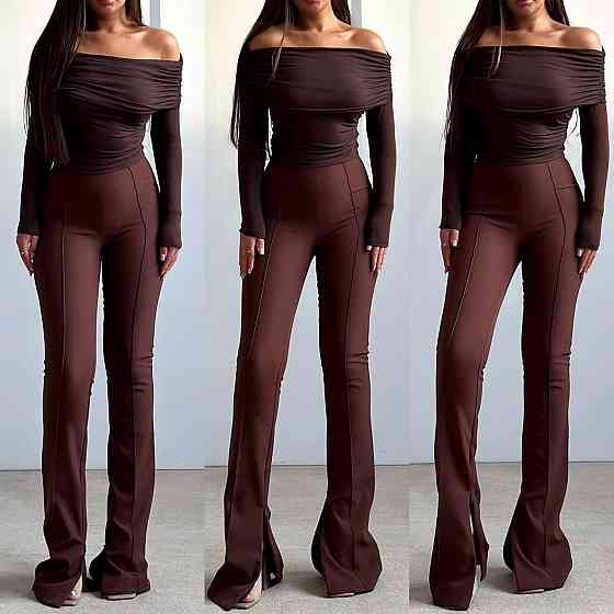 Жіночий лонгслів із відкритими плечима та витонченим драпіруванням трикотаж масло Шоколад Одеса