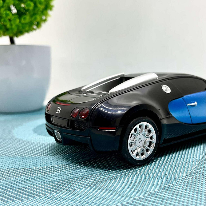 Машинка bugatti veyron на радіокеруванні Автосвіт масштаб 1:18 Чорна з блакитним (AR-2319) Чернігів - фото 9