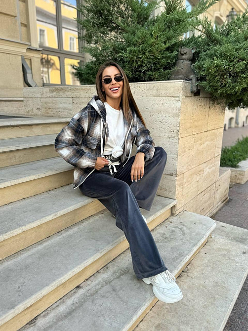 Жіноча кофта в клітинку на блискавці з капюшоном котон Коричневий, 46/48 Одеса - фото 3