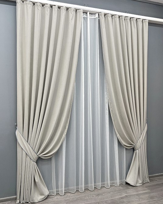 Комплект штор VR-Textil Мікровелюр Petek 100х270 2шт і Тюль 300х270 2019ш-1153т Тауп з білим 71-156/1 Київ - фото 2