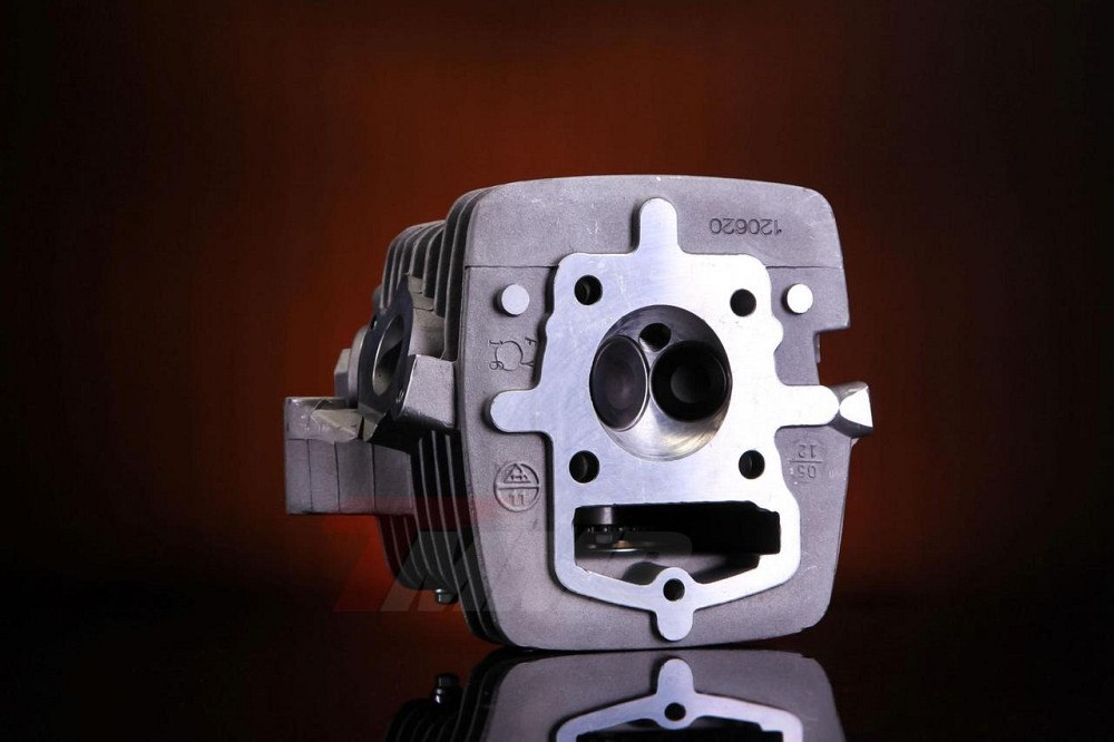 Головка циліндра 4T CB125 (у зборі, + клапани, кришка) -2 Мукачево - фото 1