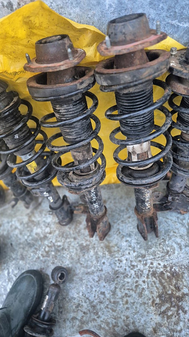 Передні стійки в зборі Лачечетті Київ - фото 1