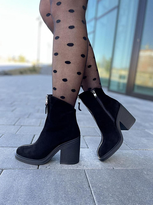 Lexi Жіночі черевики Lexi чорні натуральна замша каблук 9см (3048/1) Коломия - фото 2