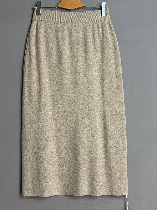 Спідниця жіноча Accorddream 8631 вʼязана міді з розрізом, бежевий, one size Київ - фото 13