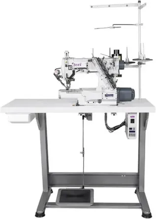 Швейна машина Texi Treccia C Matic Premium Renderka, Kapówka, Interlok, 3-Igłowy Z Elektromagnetycznym Obcinaniem Nici Київ