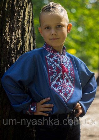 Жіноча вишиванка темно-синя Говерла Сімейні вишиванки Кривий Ріг - фото 7