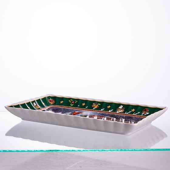 Yiwu Сервірувальне новорічне блюдо для закусок з порцеляни Santa 30,5×17,5×2,5 (см) HP-SDHK-22 Коломия