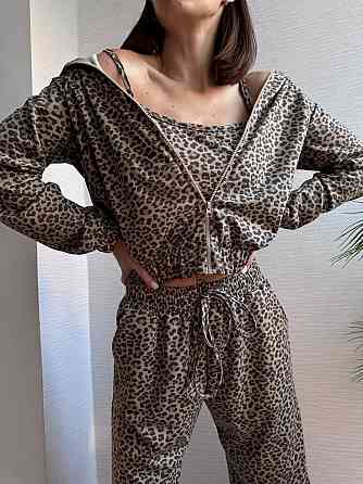 Жіночий леопардовий костюм трійка з подвійним капюшоном двонитка Одеса