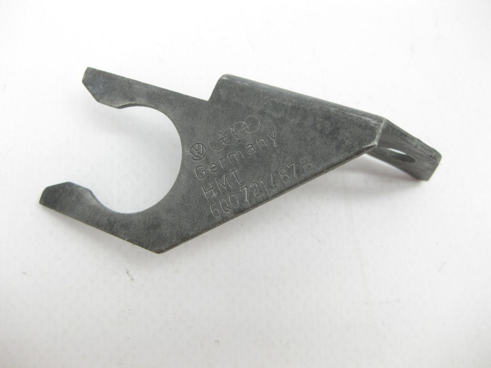 VAG  6Q0721487C Кронштейн робочого циліндра зчеплення VW Polo 9N Audi A2 Одеса - фото 9