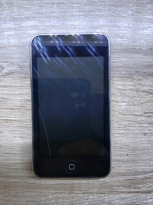 Б/У MP3-плеер Apple iPod Touch 3 A1318 64GB, Wi-Fi, оригинал, рабочее состояние Днепр - изображение 3