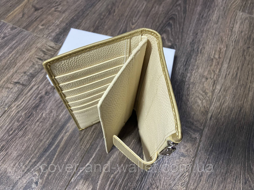 Жіночий гаманець з натуральної шкіри золотистого кольору на магніті та блискавці Marco Coverna 0134 Київ - фото 5