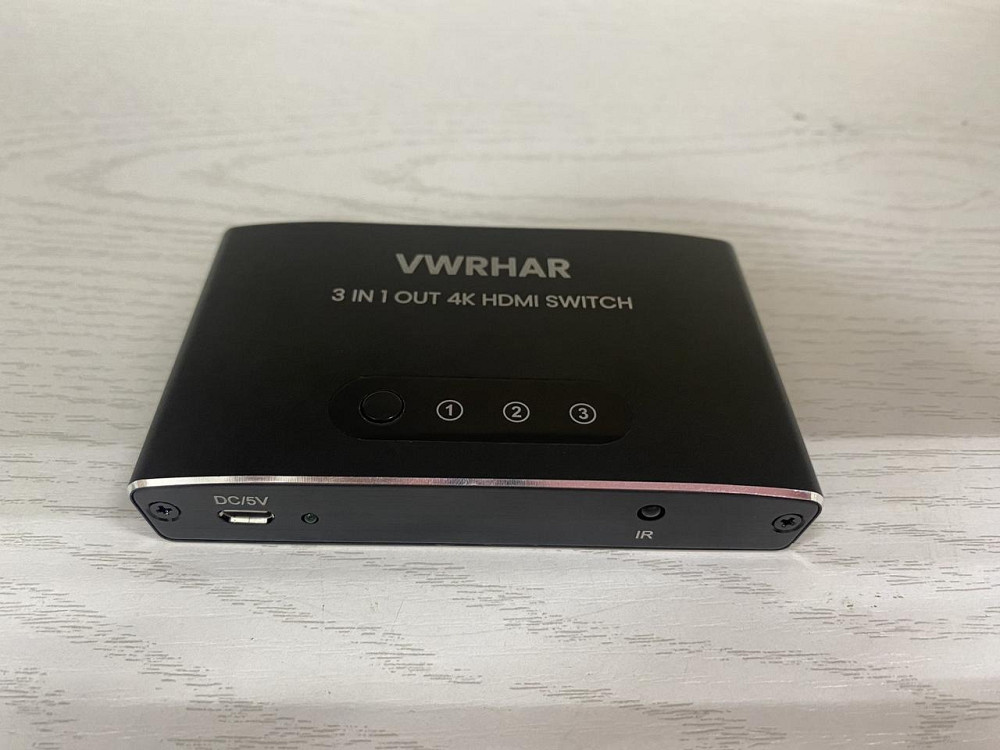 Перемикач HDMI Switch VWRHar 3 в 1 вихід 4K UHD, алюмінієвий комутатор із ручним керуванням та USB-живленням [Б/В] Київ - фото 11