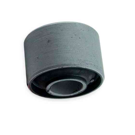 Сайлентблок переднего Нисан Almera N16 задний (вставка) рычага Мукачево