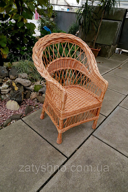 Плетене крісло з лози зі зручною спинкою Київ - фото 4