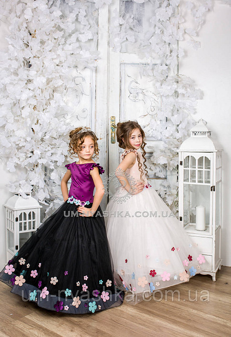 Довге плаття зі шлейфом Елізабет на 4-6, 6-8 років Кривий Ріг - фото 4