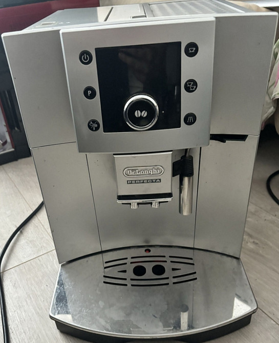 Кофемашина Delonghi Perfecta. Киев - изображение 4