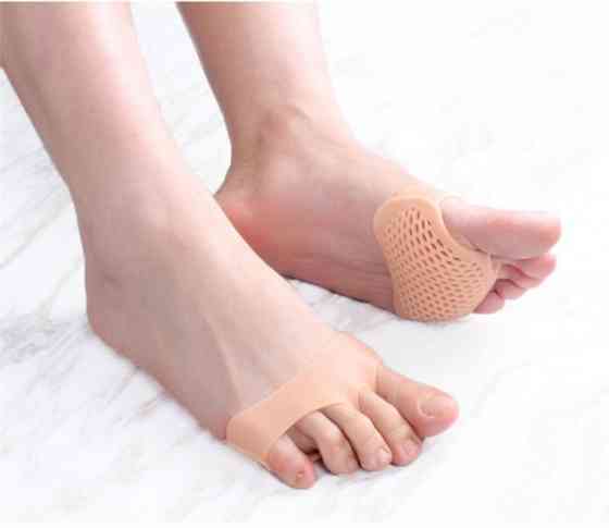 Ортопедический силиконовый протектор Корректор с разделителем пальцев Винница