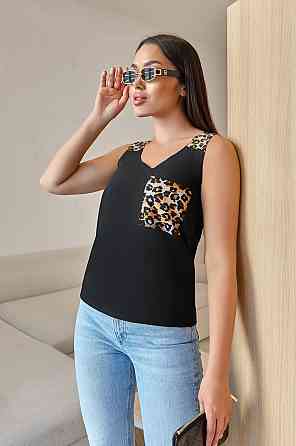 Жіноча майка з принтом 