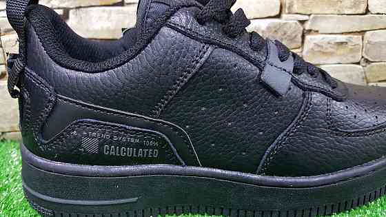 Подростковые кожаные кроссовки BaaS Calculated,производство Польши Киев