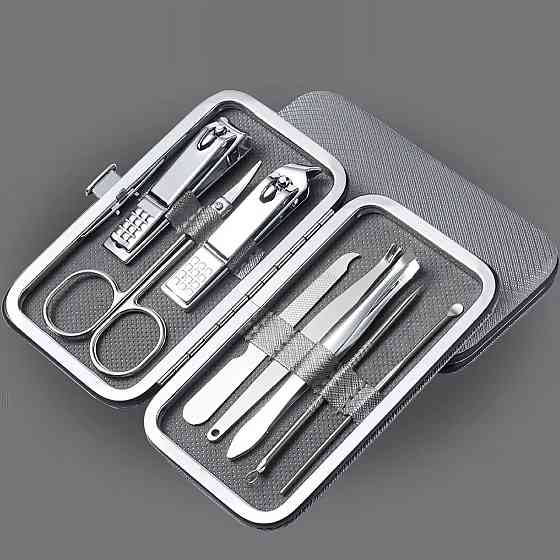 Набор инструментов для маникюра и педикюра в кейсе,пинцет,пилочка,ножницы в наборе 8 шт, цвет серый Каменец-Подольский