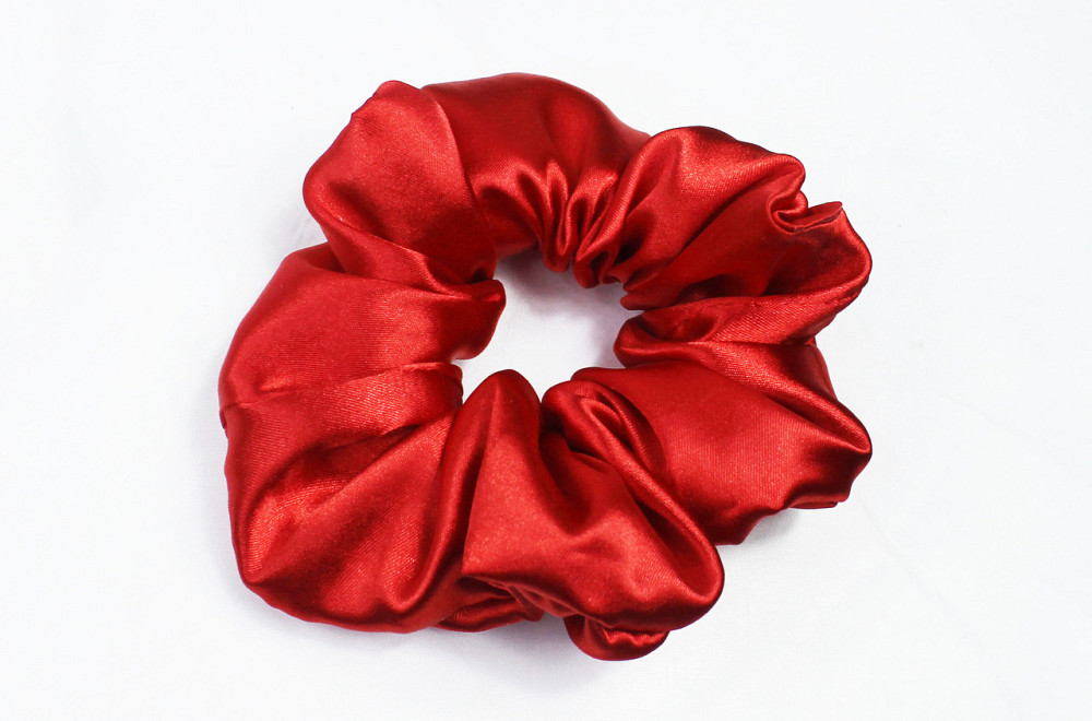 Объёмная атласная резинка для волос Красный Харьков - изображение 1