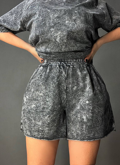 Костюм женский MMC 240014 футболка с шортами тай-дай вареный оверсайз черный, черный, S Киев - изображение 18