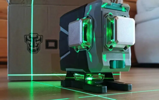 Лазерний рівень Deko 3D DKLL12tdP02 (12 ліній) Відкалібрований Зелений промінь Нівелір (без штатива) Вінниця