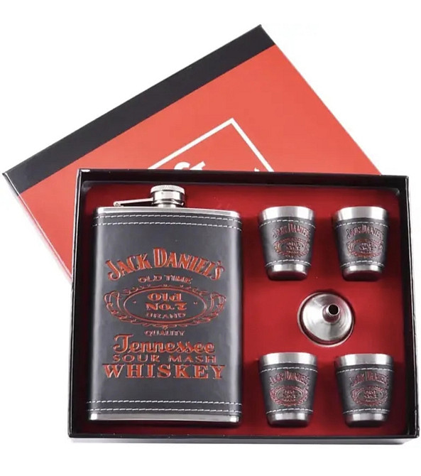 Чоловічий подарунковий комплект фляга зі стопками Смела - изображение 1
